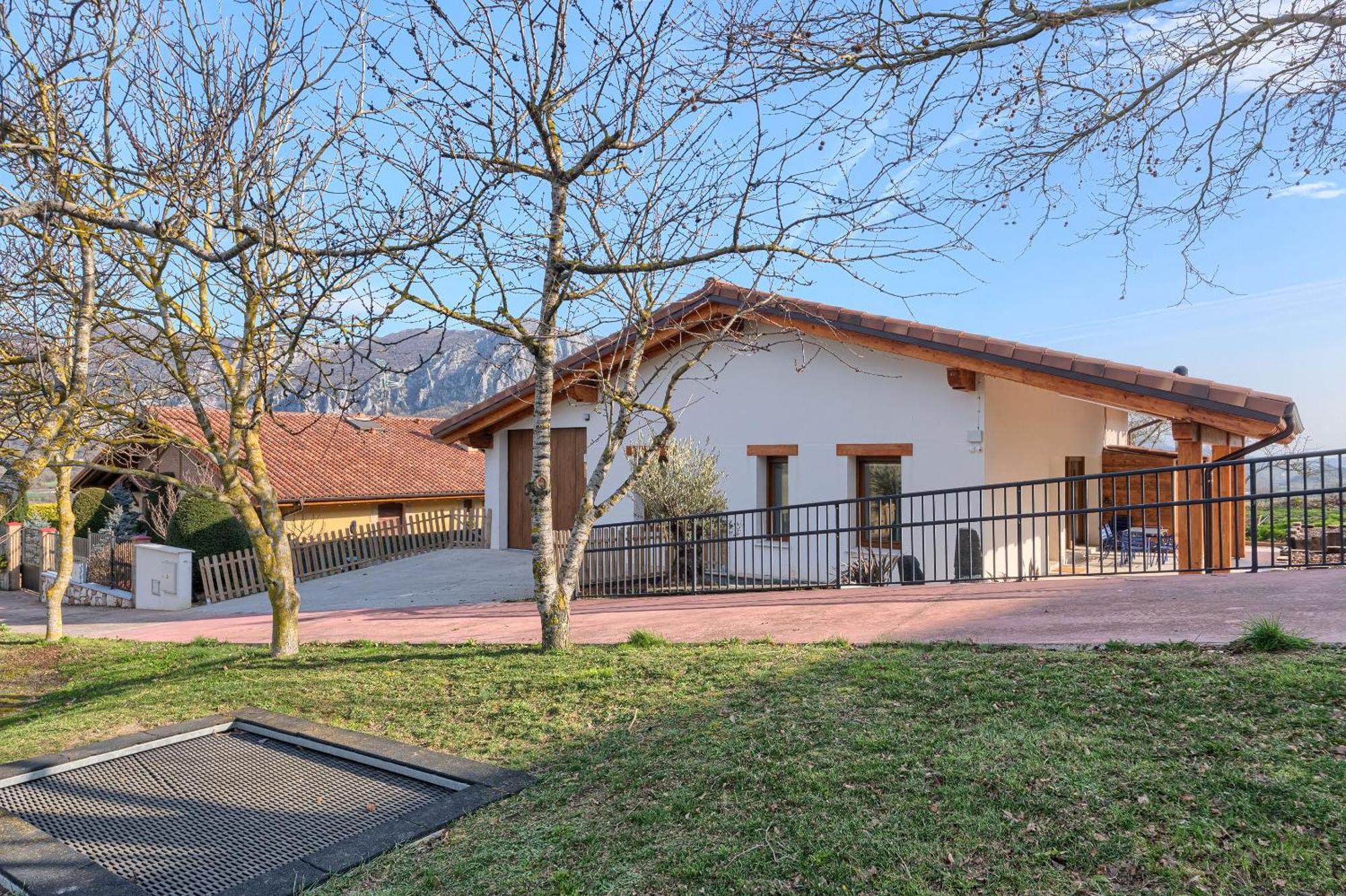 Vt Refugio De Paz En La Naturaleza Casa Espaciosa Para Familias Y Grupos Ibarguren Exterior foto